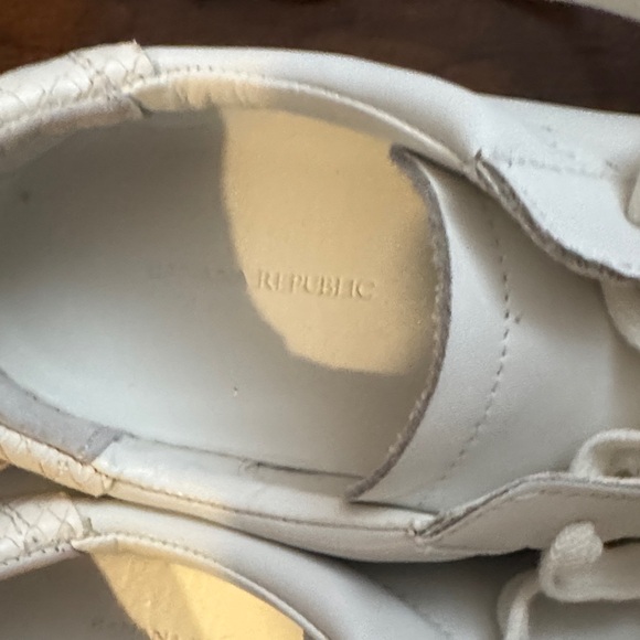 Banana Republic- White Leather Lace-Up Sneakers- minimalist luxury-NIB - Picture 7 of 13